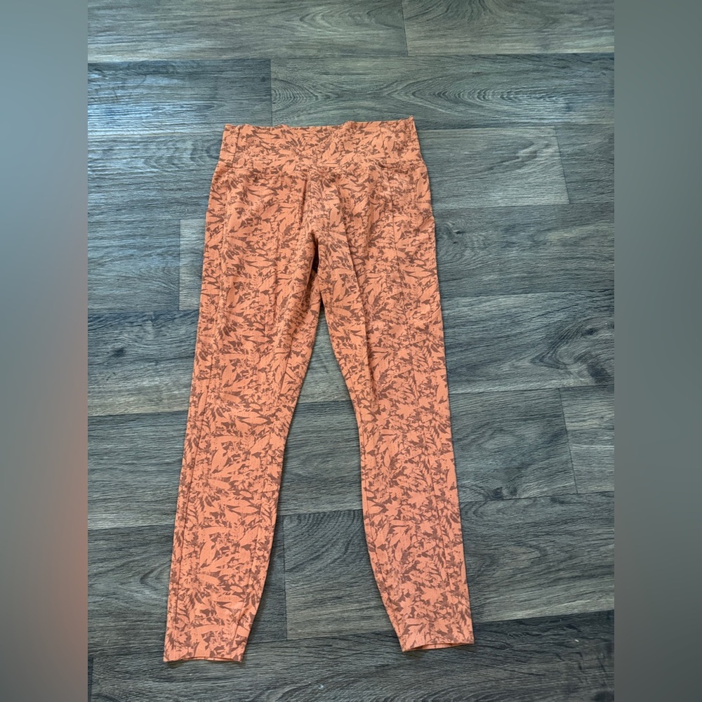 Cooperative Rust and Brown Printed Leggings